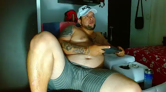 Snapshot of Michaell_Myerss_ chatting on 02-27-25, 06:53 Michaell Myerss  online show from 02-27-25, 06:53