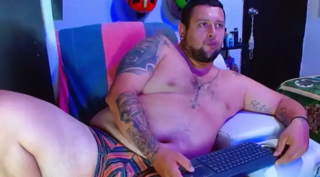 Snapshot of Michaell_Myerss_ chatting on 03-04-25, 10:16 Michaell Myerss  online show from 03-04-25, 10:16