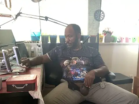 bigshh8 online show from 04-28-26, 06:24