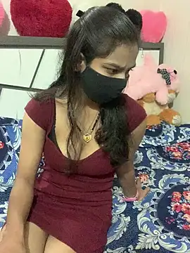 Snapshot of hottiess69 chatting on 01-26-25, 01:36 hottiess69 online show from 01-26-25, 01:36