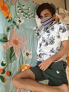 Snapshot of hottiess69 chatting on 05-20-26, 07:58 hottiess69 online show from 05-20-26, 07:58
