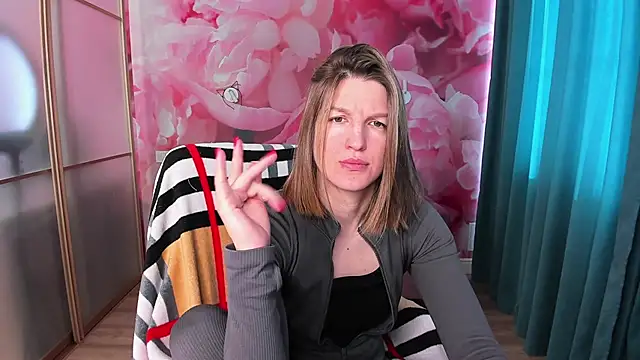 EmilyWalkeri online show from 02-27-25, 08:06