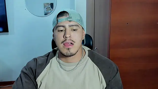 Baltazar Dupont online show from 01-07-26, 03:42