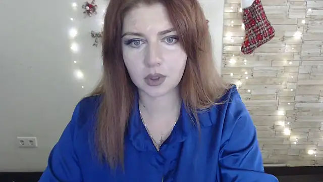 Snapshot of Lizzy_Love chatting on 01-08-25, 07:03 Lizzy Love online show from 01-08-25, 07:03