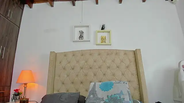 Snapshot of allisson_m chatting on 03-03-25, 12:05 allisson m online show from 03-03-25, 12:05