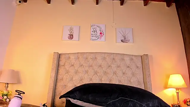 allisson m online show from 04-25-26, 12:08