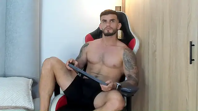 Ricardogo19 online show from 07-21-26, 05:59