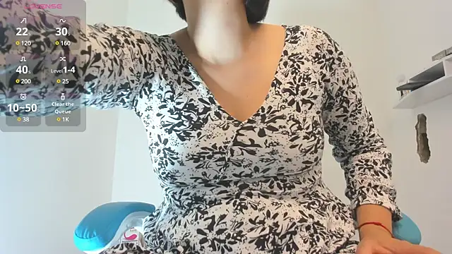 Snapshot of Cristina_Vanegas631 chatting on 03-18-25, 07:53 Cristina Vanegas631 online show from 03-18-25, 07:53