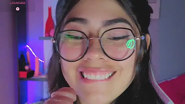 LoaLuxury online show from 02-22-26, 05:22