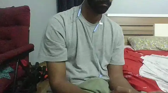 Snapshot of IndianEurope chatting on 01-08-25, 02:25 IndianEurope online show from 01-08-25, 02:25