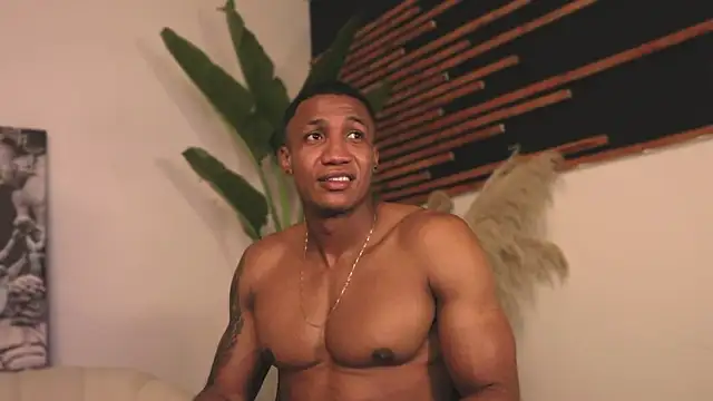 Logan Varela online show from 02-04-25, 11:49