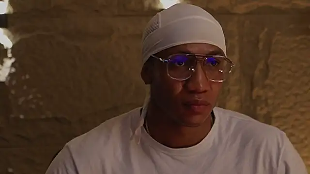 Logan Varela online show from 11-25-25, 10:15