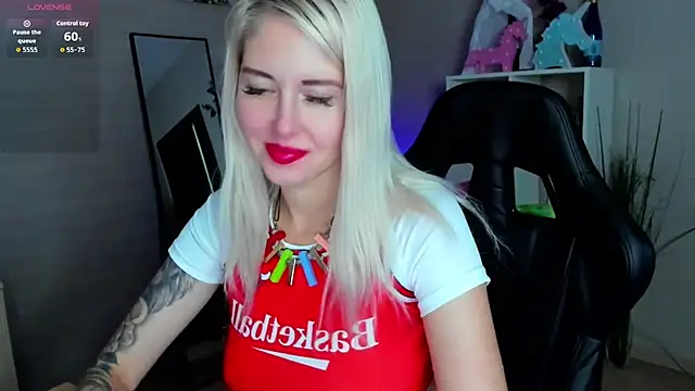 Mermaid N online show from 11-20-25, 01:39