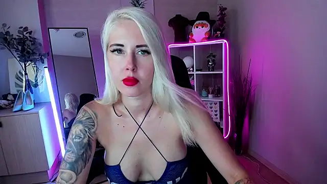 Mermaid N online show from 06-25-26, 01:38