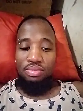 Snapshot of BaseDick chatting on 09-18-25, 05:37 BaseDick online show from 09-18-25, 05:37