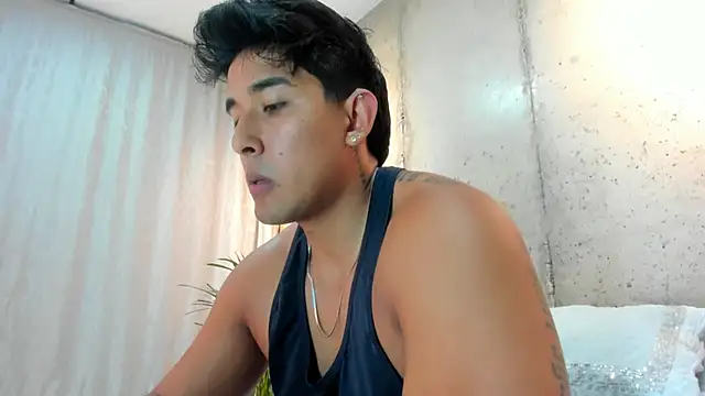 Snapshot of Alan_greek_1 chatting on 02-04-25, 10:10 Alan greek 1 online show from 02-04-25, 10:10