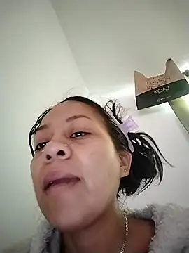 Tiphanydirty3 online show from 07-28-26, 04:50