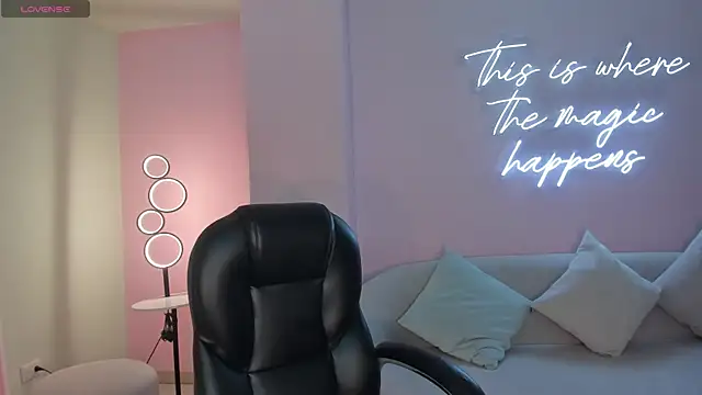 CelestePalmer  online show from 10-07-25, 10:23