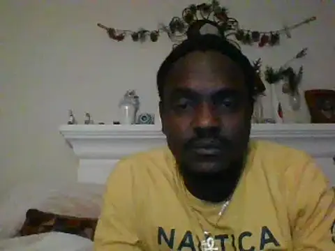 Snapshot of Hugedick0071 chatting on 12-04-24, 06:00 Hugedick0071 online show from 12-04-24, 06:00