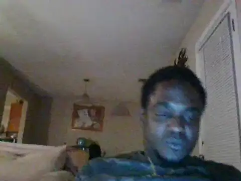 Snapshot of Hugedick0071 chatting on 01-07-25, 01:28 Hugedick0071 online show from 01-07-25, 01:28