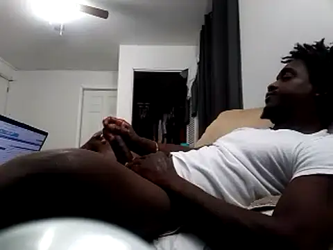 Hugedick0071 online show from 11-13-25, 07:51