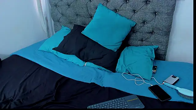 Snapshot of dominic_smith_ chatting on 12-16-24, 09:52 dominic smith online show from 12-16-24, 09:52