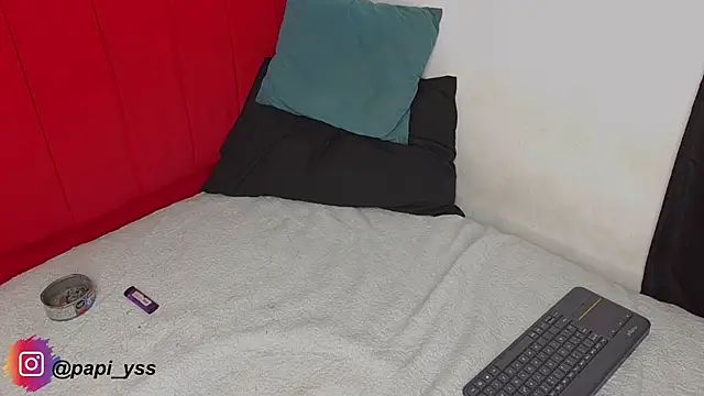 Snapshot of dominic_smith_ chatting on 03-13-25, 03:44 dominic smith online show from 03-13-25, 03:44