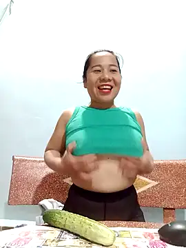 Queen 18200 online show from 01-01-25, 01:47