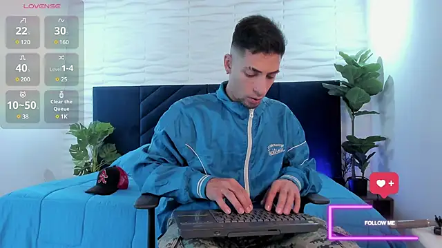 DrakeNeumann online show from 03-10-25, 03:34