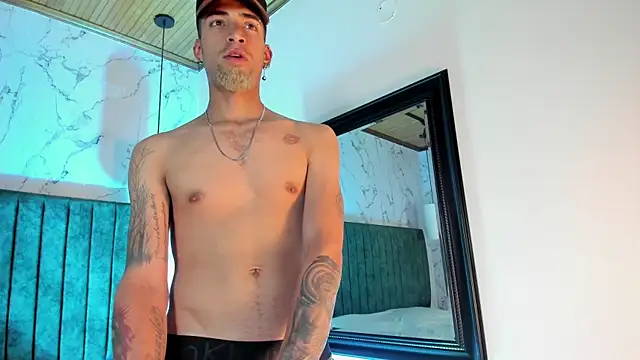 DrakeNeumann online show from 09-29-25, 03:33