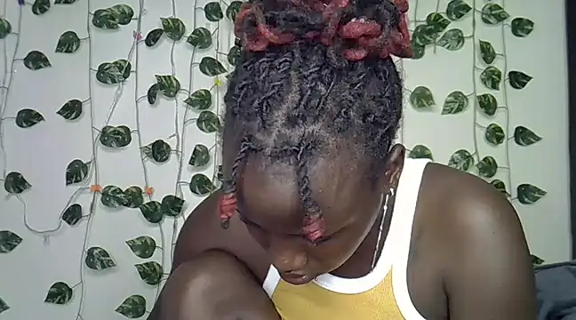 Snapshot of sexybree_ chatting on 01-23-25, 02:07 sexybree online show from 01-23-25, 02:07