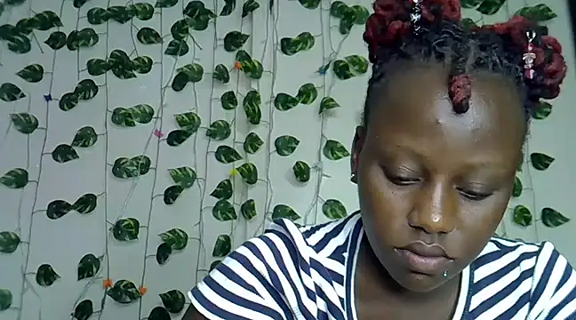 Snapshot of sexybree_ chatting on 01-30-25, 05:49 sexybree online show from 01-30-25, 05:49