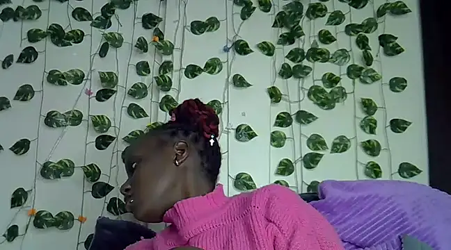 Snapshot of sexybree_ chatting on 02-01-25, 07:55 sexybree online show from 02-01-25, 07:55