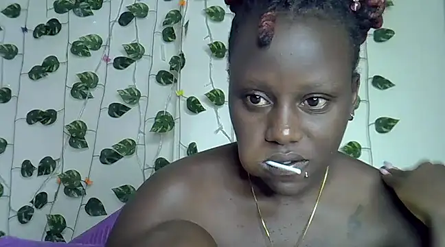 Snapshot of sexybree_ chatting on 02-11-25, 01:30 sexybree online show from 02-11-25, 01:30