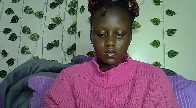 Snapshot of sexybree_ chatting on 02-12-25, 08:29 sexybree online show from 02-12-25, 08:29