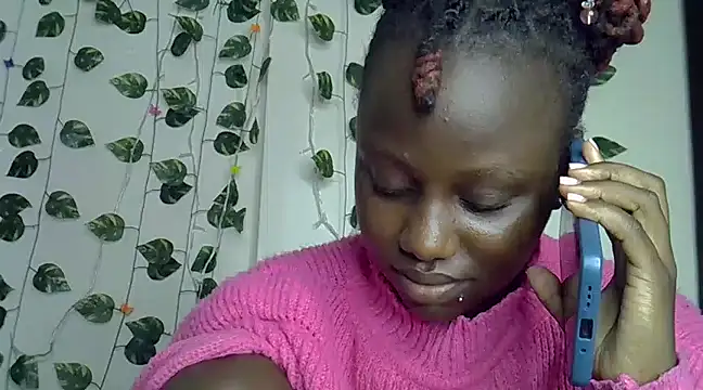 Snapshot of sexybree_ chatting on 02-13-25, 08:13 sexybree online show from 02-13-25, 08:13