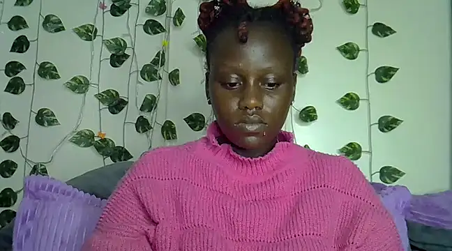 Snapshot of sexybree_ chatting on 02-14-25, 10:14 sexybree online show from 02-14-25, 10:14