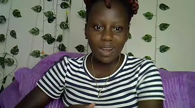 Snapshot of sexybree_ chatting on 02-21-25, 06:37 sexybree online show from 02-21-25, 06:37