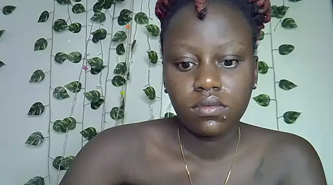 Snapshot of sexybree_ chatting on 02-22-25, 05:12 sexybree online show from 02-22-25, 05:12