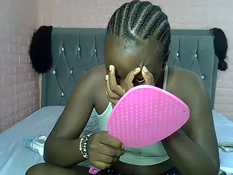 Snapshot of sexybree_ chatting on 06-07-26, 09:29 sexybree online show from 06-07-26, 09:29