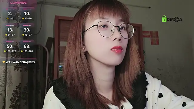 Snapshot of Lili_666 chatting on 03-01-25, 06:00 Lili 666 online show from 03-01-25, 06:00