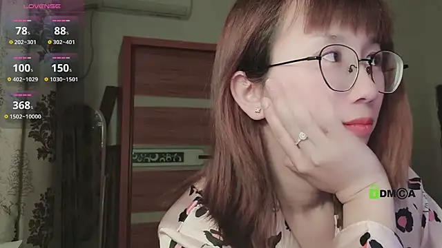 Snapshot of Lili_666 chatting on 03-12-25, 06:00 Lili 666 online show from 03-12-25, 06:00