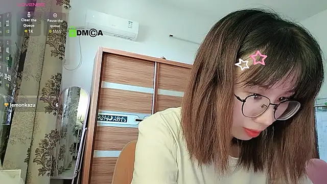 Snapshot of Lili_666 chatting on 09-22-25, 07:32 Lili 666 online show from 09-22-25, 07:32