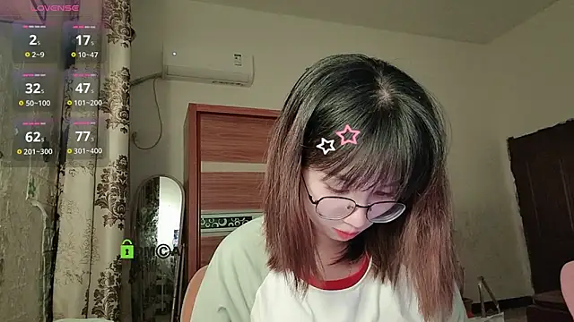 Snapshot of Lili_666 chatting on 10-03-25, 06:16 Lili 666 online show from 10-03-25, 06:16