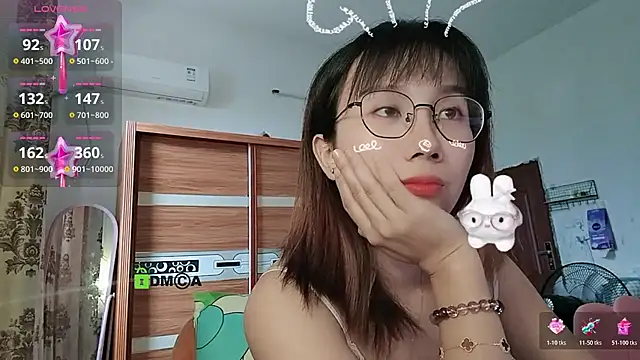 Snapshot of Lili_666 chatting on 10-30-25, 06:26 Lili 666 online show from 10-30-25, 06:26