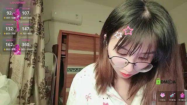 Snapshot of Lili_666 chatting on 11-23-25, 05:13 Lili 666 online show from 11-23-25, 05:13