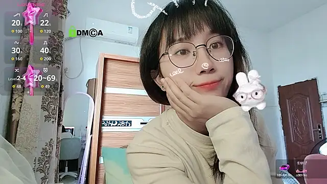 Snapshot of Lili_666 chatting on 12-22-25, 03:25 Lili 666 online show from 12-22-25, 03:25