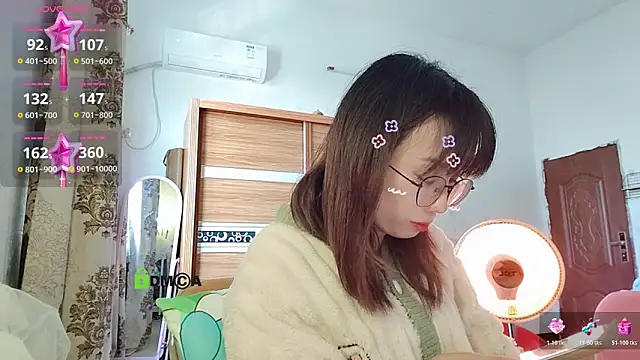 Snapshot of Lili_666 chatting on 01-07-26, 02:36 Lili 666 online show from 01-07-26, 02:36