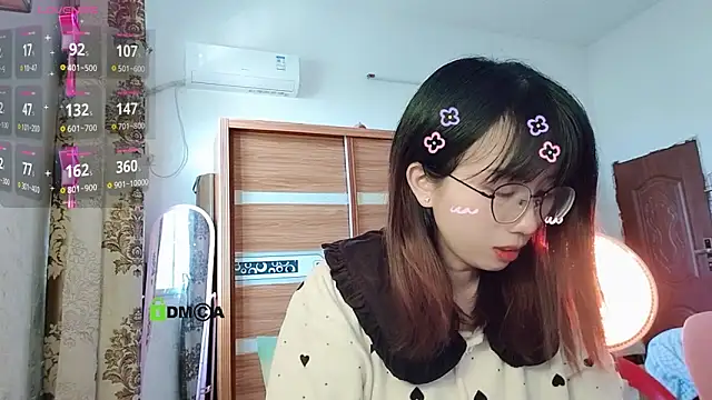 Snapshot of Lili_666 chatting on 01-13-26, 02:17 Lili 666 online show from 01-13-26, 02:17