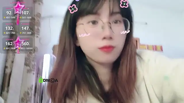 Snapshot of Lili_666 chatting on 01-18-26, 06:28 Lili 666 online show from 01-18-26, 06:28